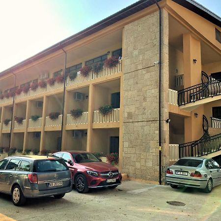 Hotel Pinguin Eforie Nord Exterior foto