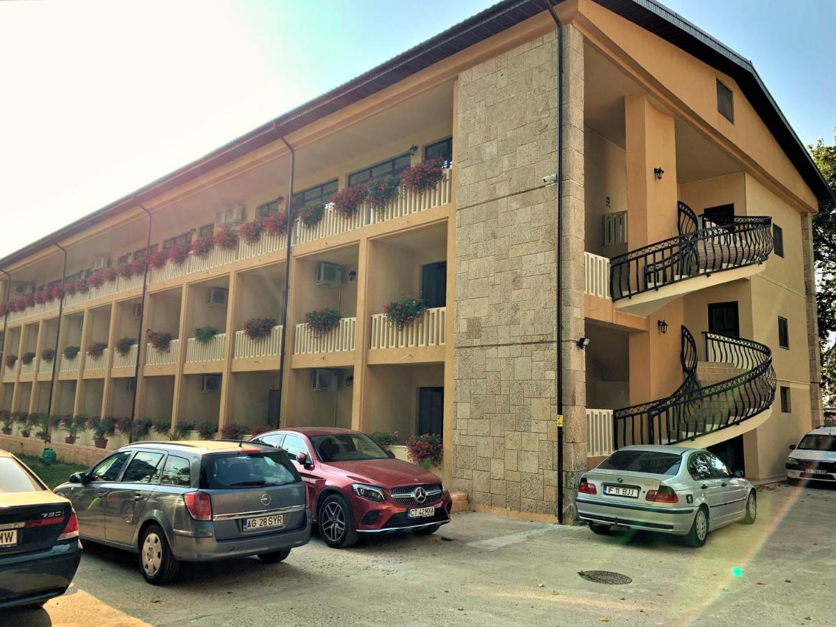 Hotel Pinguin Eforie Nord Exterior foto